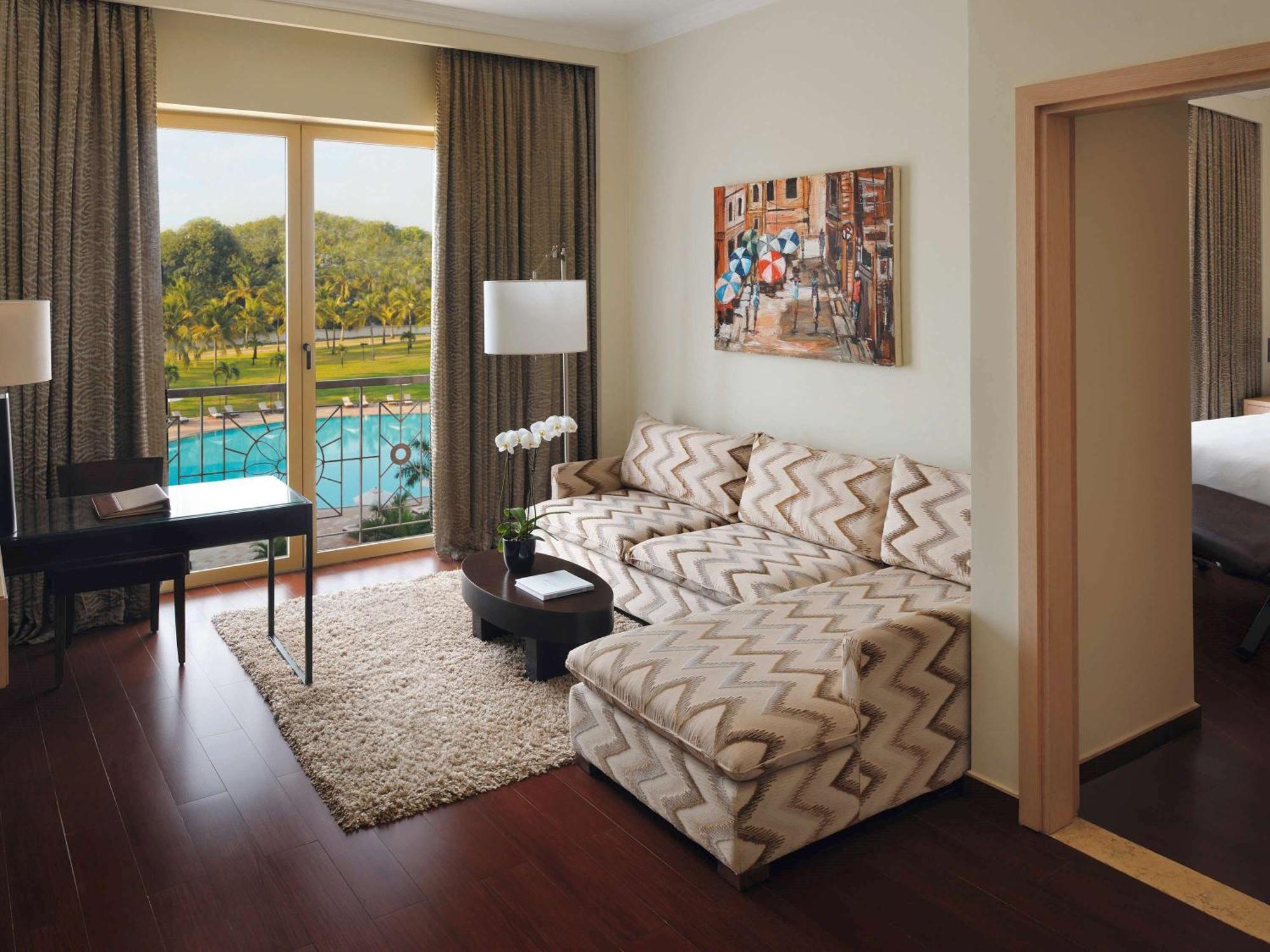 Moevenpick Ambassador Hotel Аккра Екстер'єр фото