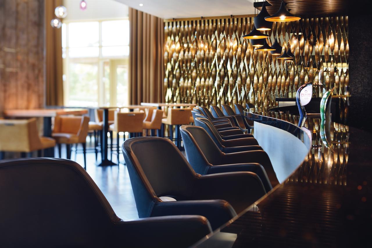 Moevenpick Ambassador Hotel Аккра Екстер'єр фото