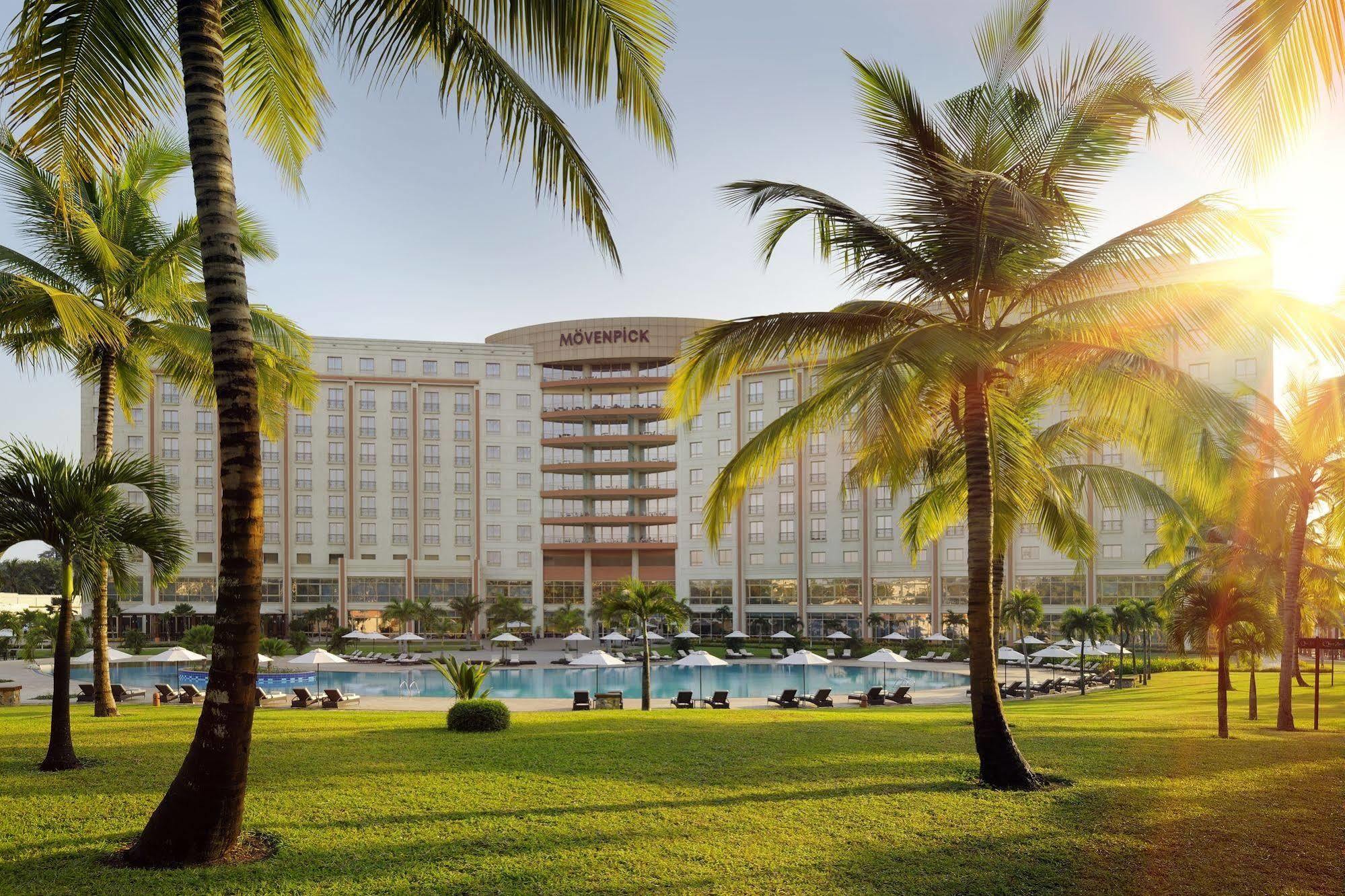 Moevenpick Ambassador Hotel Аккра Екстер'єр фото